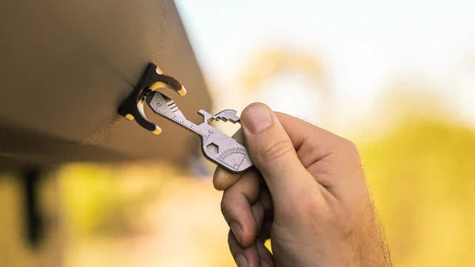 This New Gadget Puts An Entire Toolbox In Your Pocket